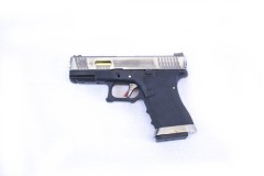 WE E Force EU19 Pistol BK (Silver Slide and Gold Barrel)